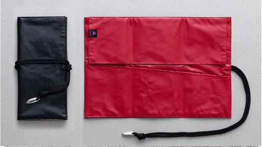 【ウエダ美粧堂化粧筆】組紐筆ケース(ブラック/レッド)BC-BL-01