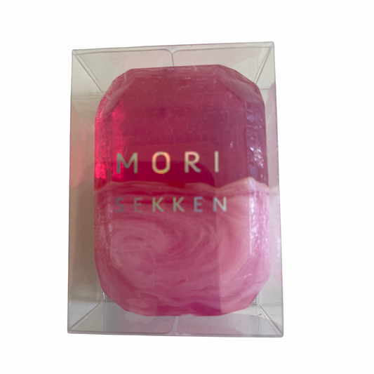 【支店在庫処分品】＜森石鹸＞宝石石鹸 ガーネット フレッシュカットローズの香り 55g/1個